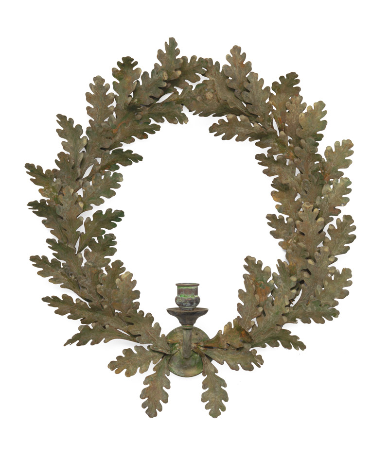 oak-wreath-wall-light-cox-london