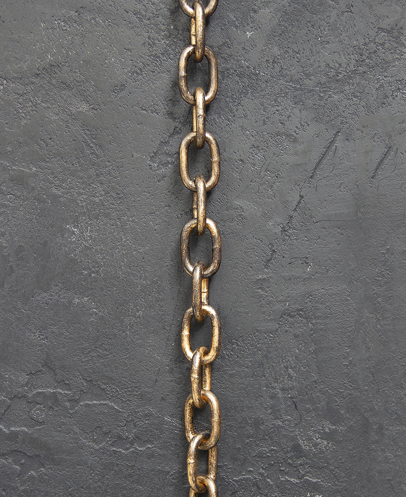 Steel Chain-Gold Lacquer