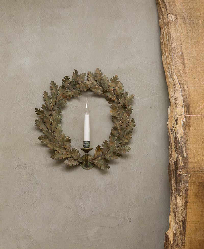 CPW08 Oak Wreath Wall Light-02