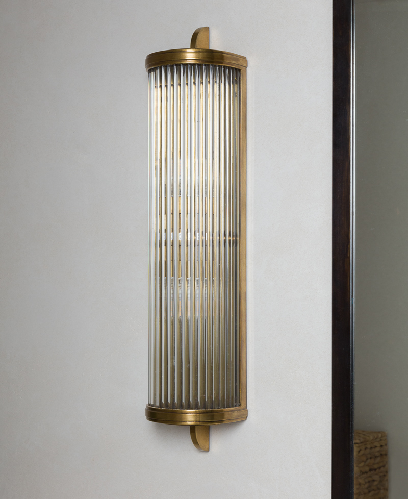 CPW32 Large Reeded Wall Light-01