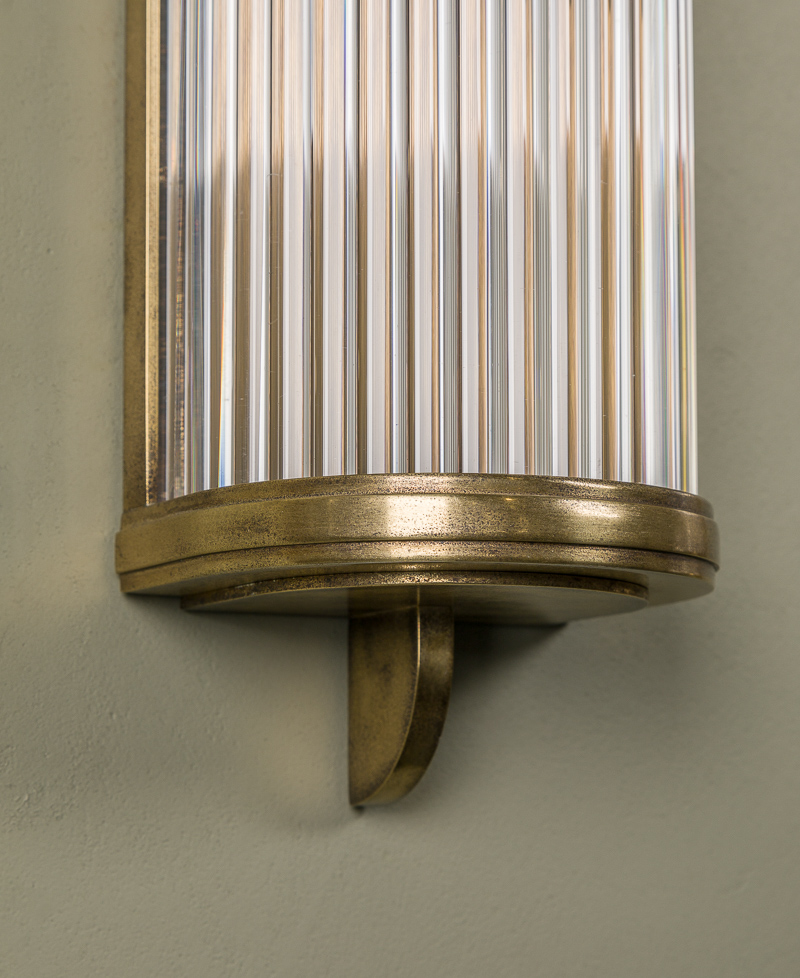 CPW32 Large Reeded Wall Light-UL-06